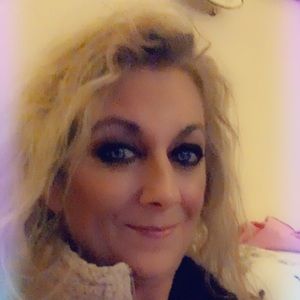 Meet your Posher, Lyn